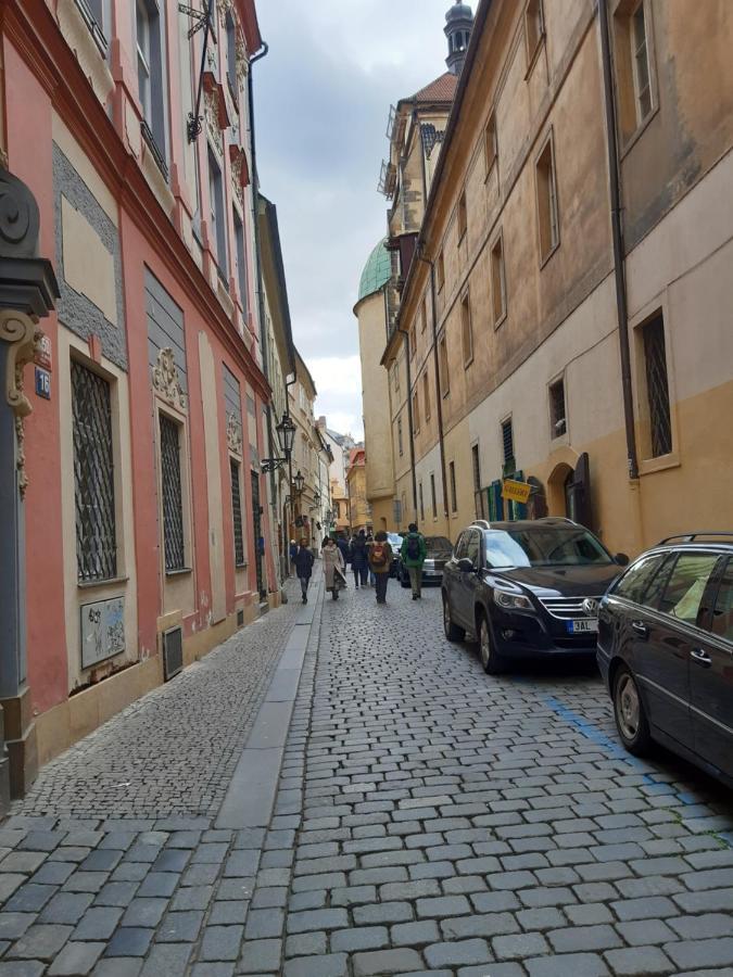 Apartmán Soukromy Pokoj V Srdci Prahy Praha Exteriér fotografie